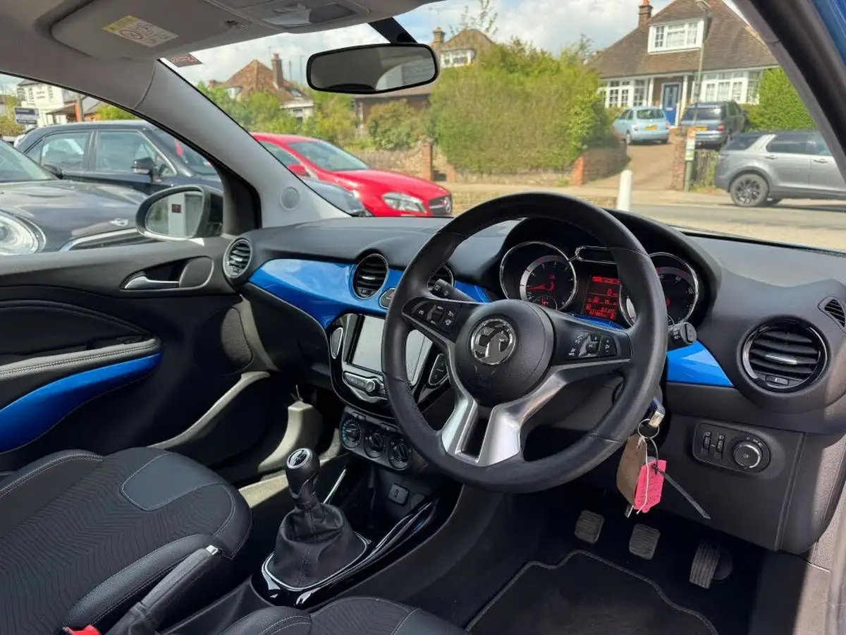 2019-vauxhall-adam-12i-griffin-big-13