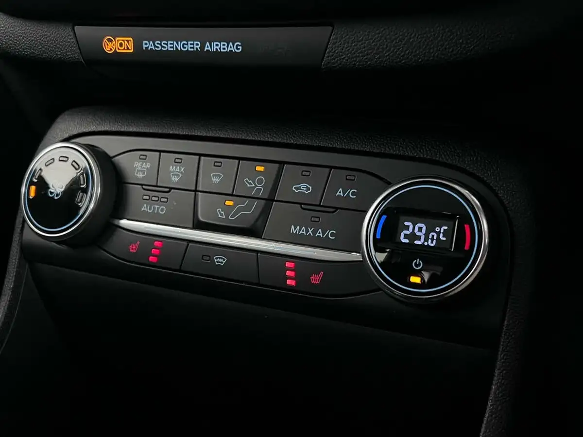 2019-ford-fiesta-10t-active-x-125ps-big-28