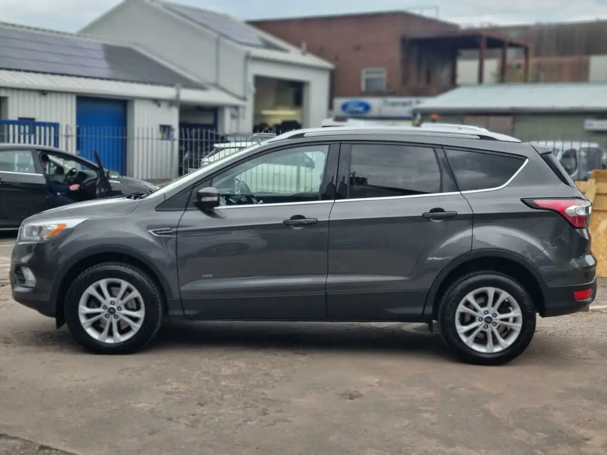 2017-ford-kuga-20tdci-titanium-180ps-awd-big-5