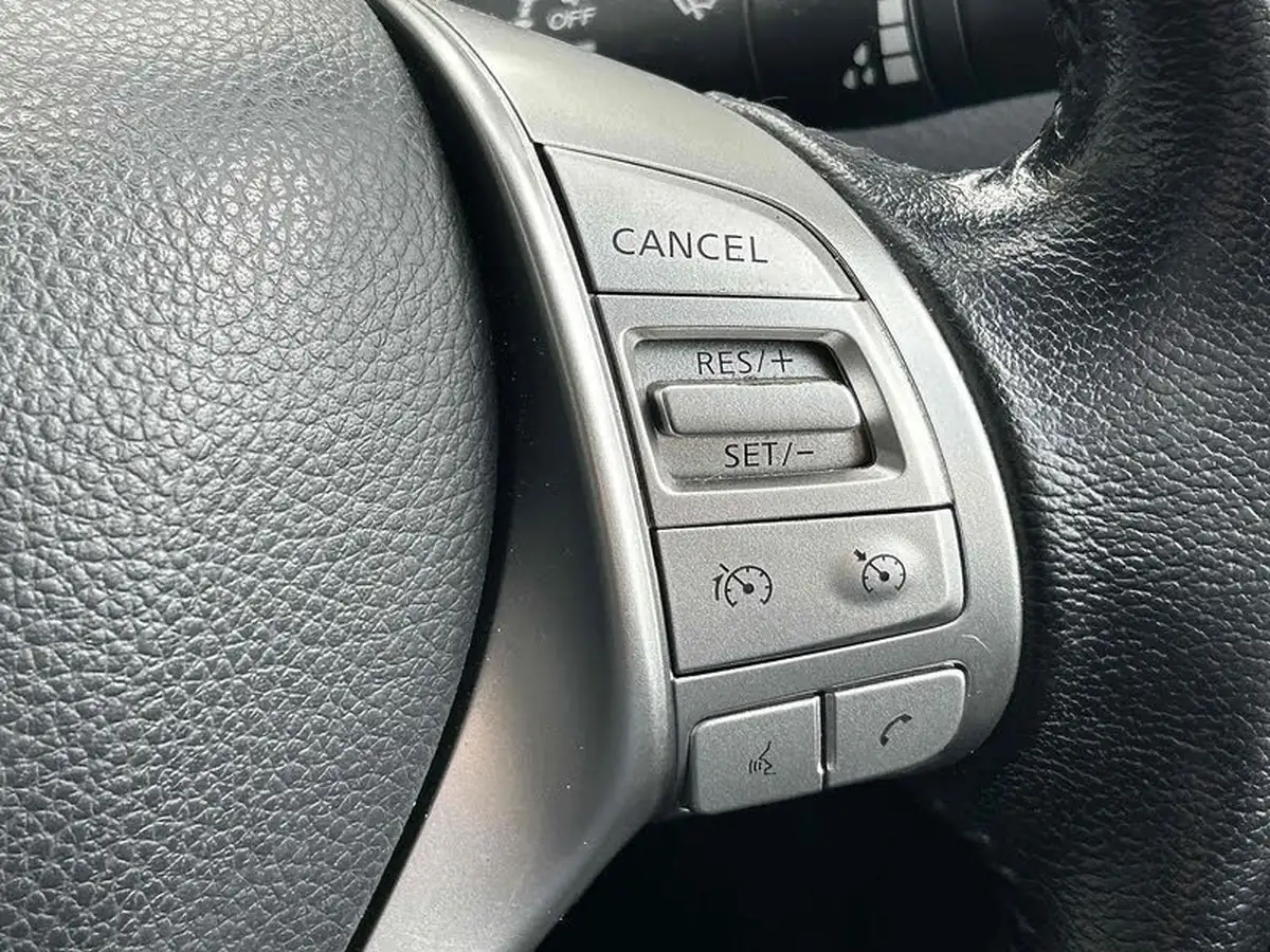2021-nissan-navara-23dci-tt-n-connecta-8-navi-big-20