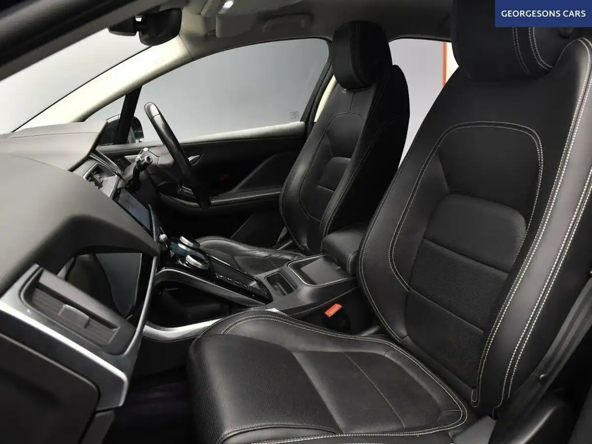 2019-jaguar-i-pace-ev400-se-big-19