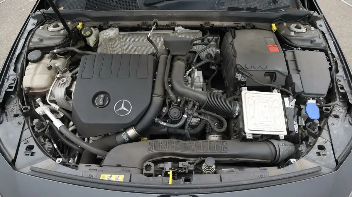 2019-mercedes-benz-a-class-13-a200-sport-saloon-4d-7g-dct-big-19