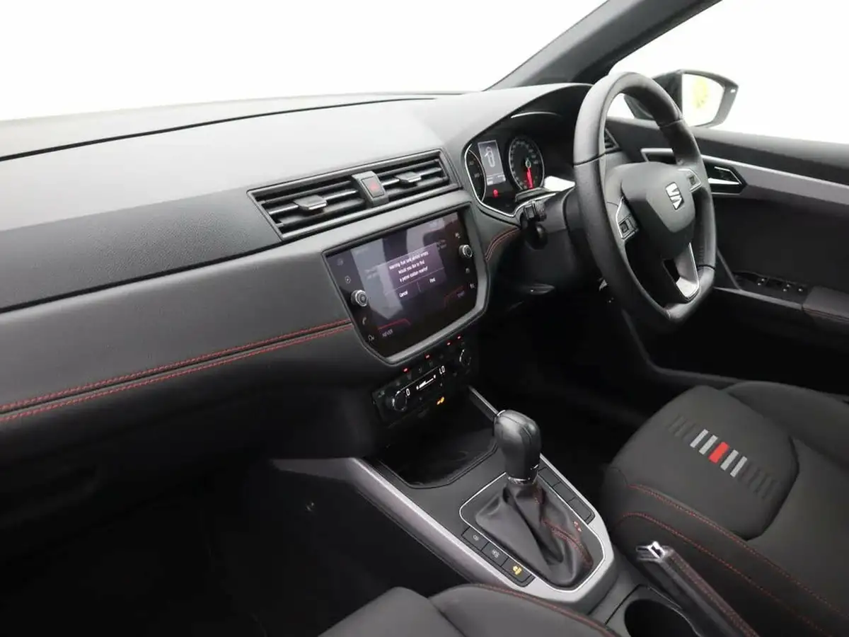 2019-seat-arona-10-tsi-fr-ss-dsg-big-8