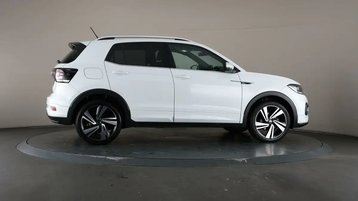 2023-volkswagen-t-cross-10-tsi-r-line-big-55