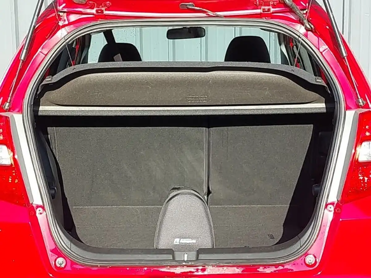 2015-honda-jazz-14-ex-big-7