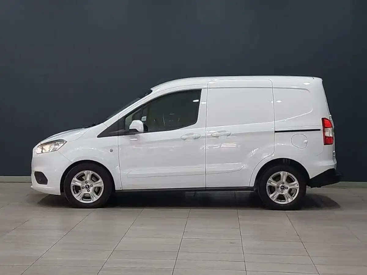 2022-ford-transit-courier-10t-limited-ecoboost-big-3