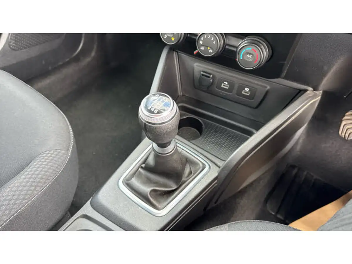 2022-dacia-duster-10-tce-comfort-90hpeu6d-4x2-window-van-big-12