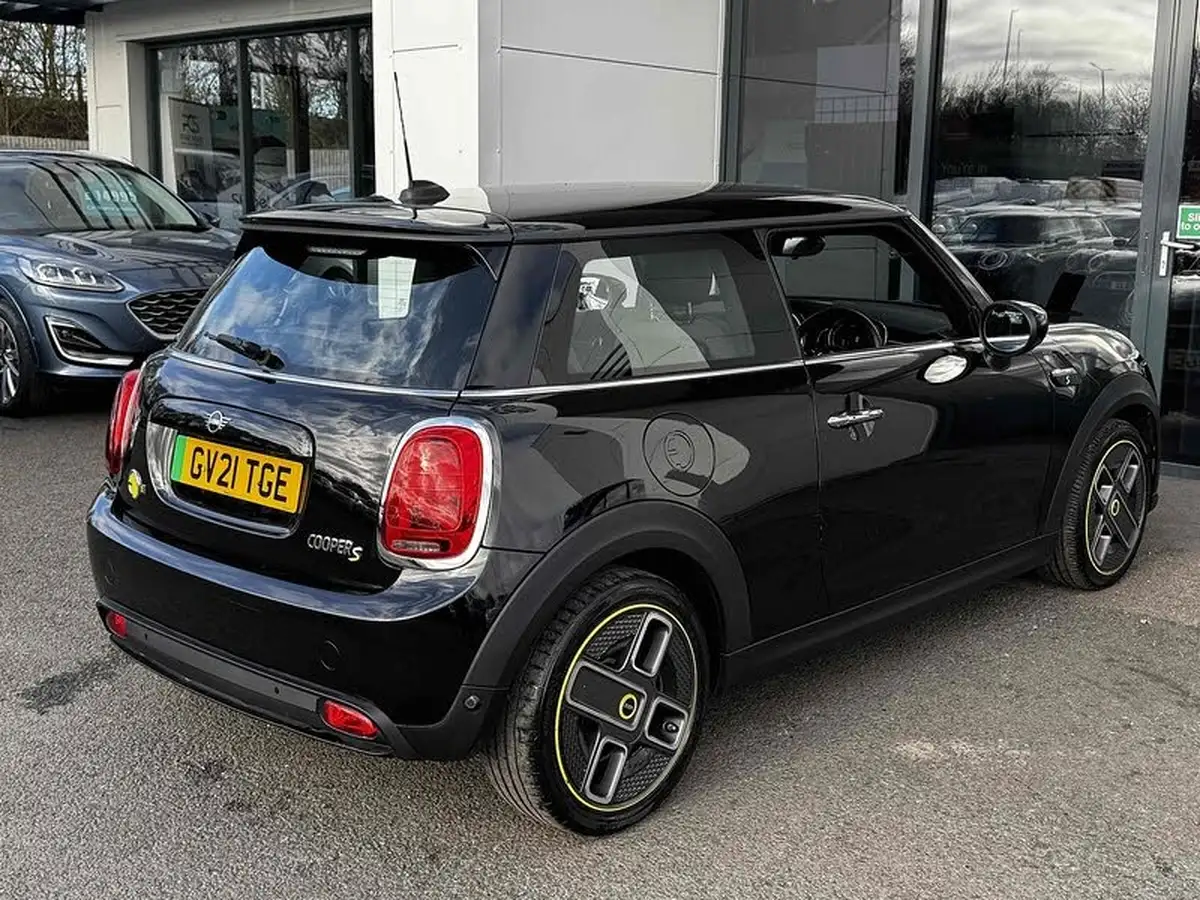 2021-mini-cooper-e-cooper-s-2-big-13