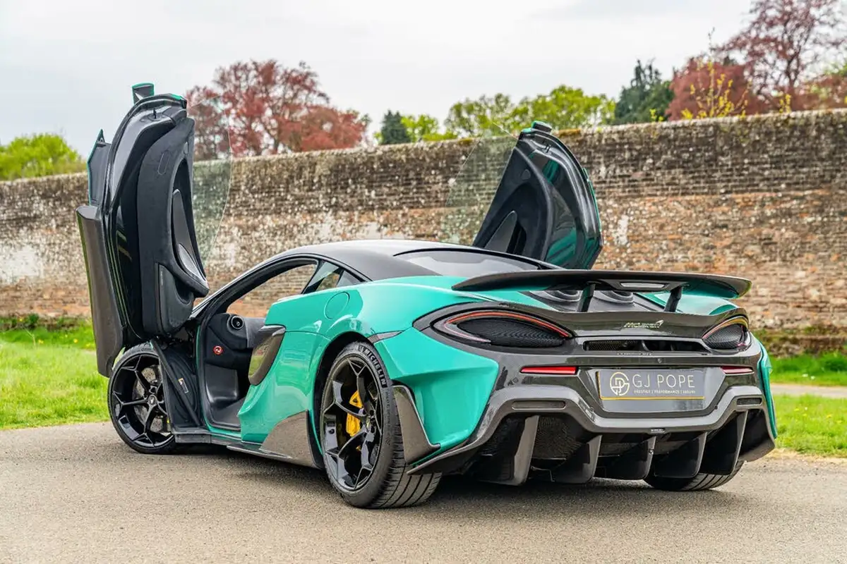 2019-mclaren-600lt-38-big-18