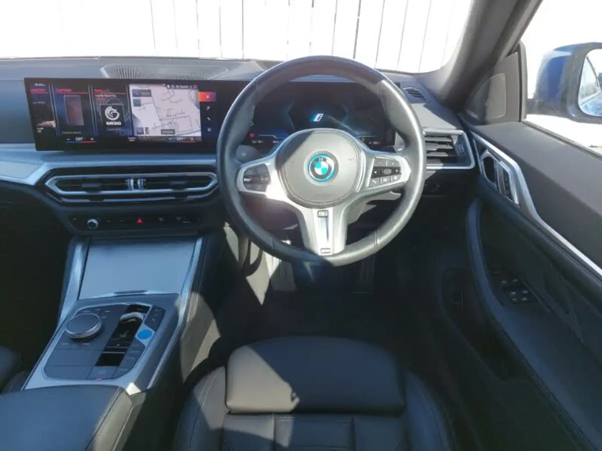 2023-bmw-i4-e-edrive40-m-sport-big-4