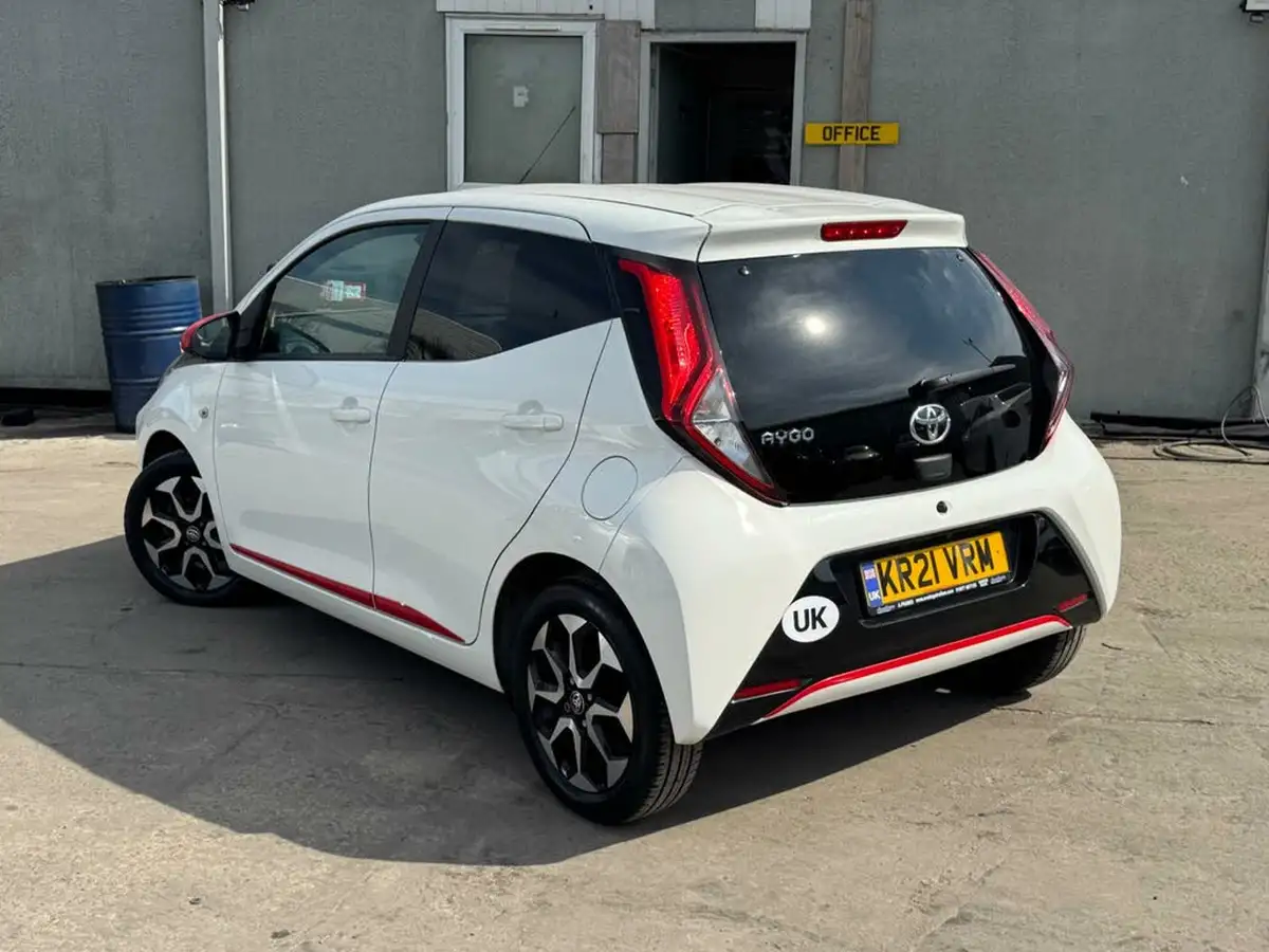 2021-toyota-aygo-10-vvt-i-x-trend-tss-x-shift-big-9