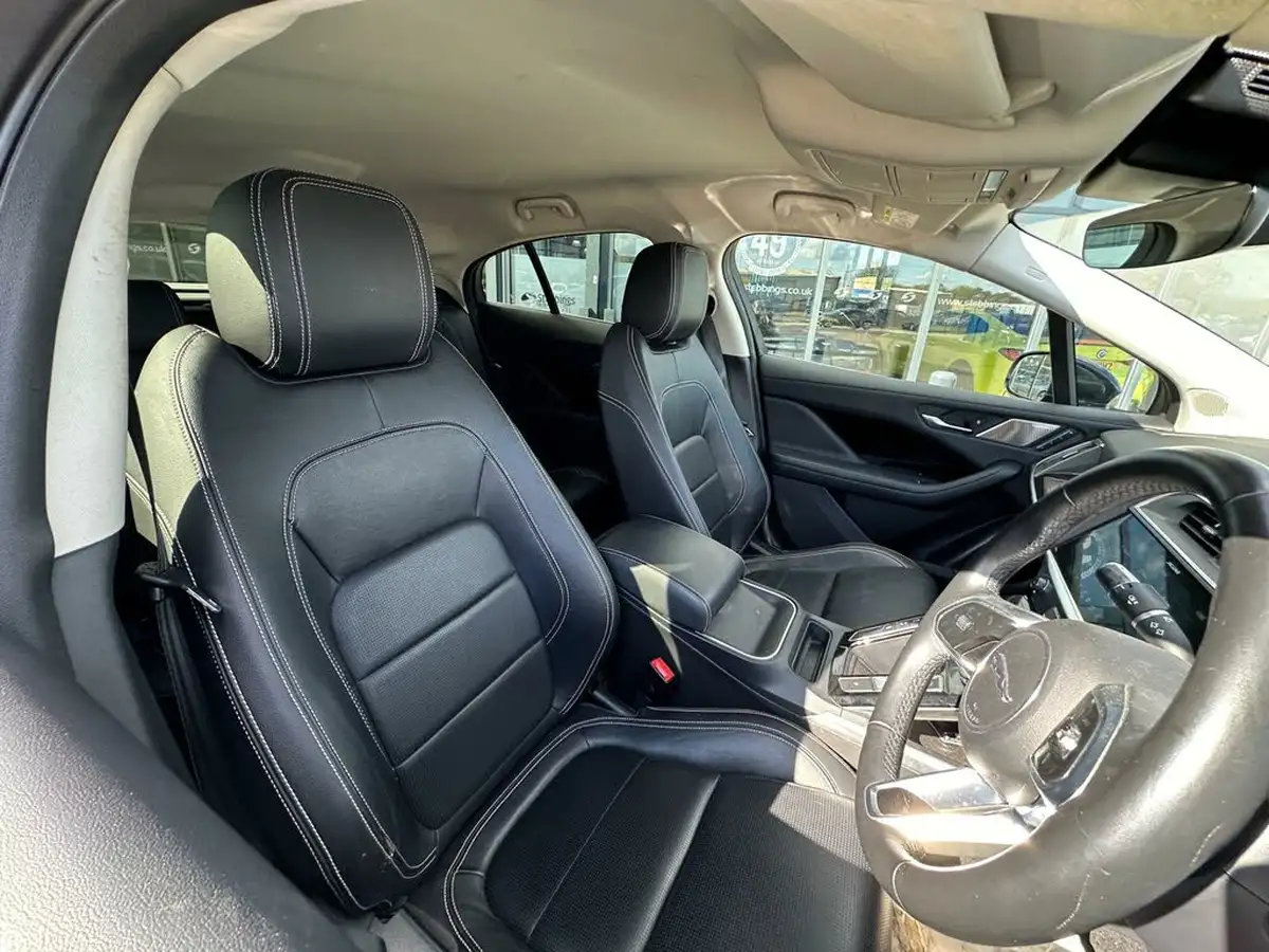 2019-jaguar-i-pace-ev400-se-big-1