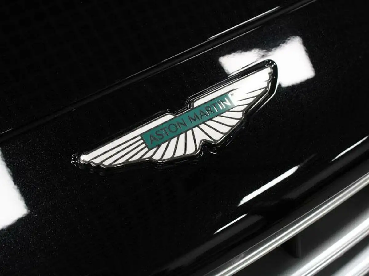 2024-aston-martin-dbx-40-v8-big-13