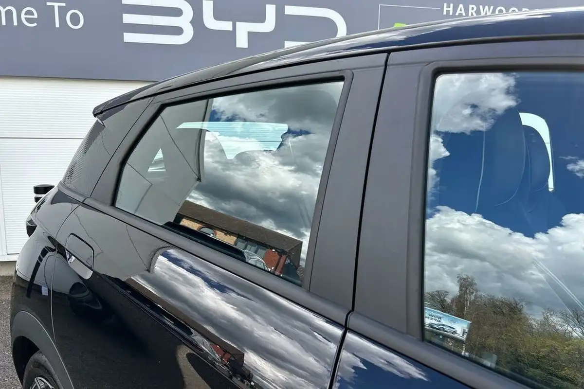 2024-byd-dolphin-e-comfort-big-20