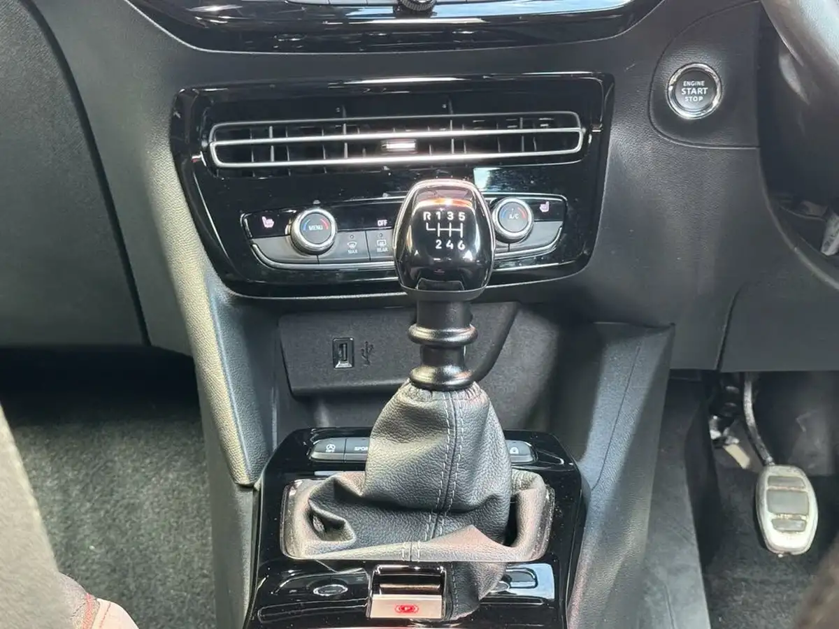 2021-vauxhall-mokka-12-sri-nav-premium-130ps-big-10