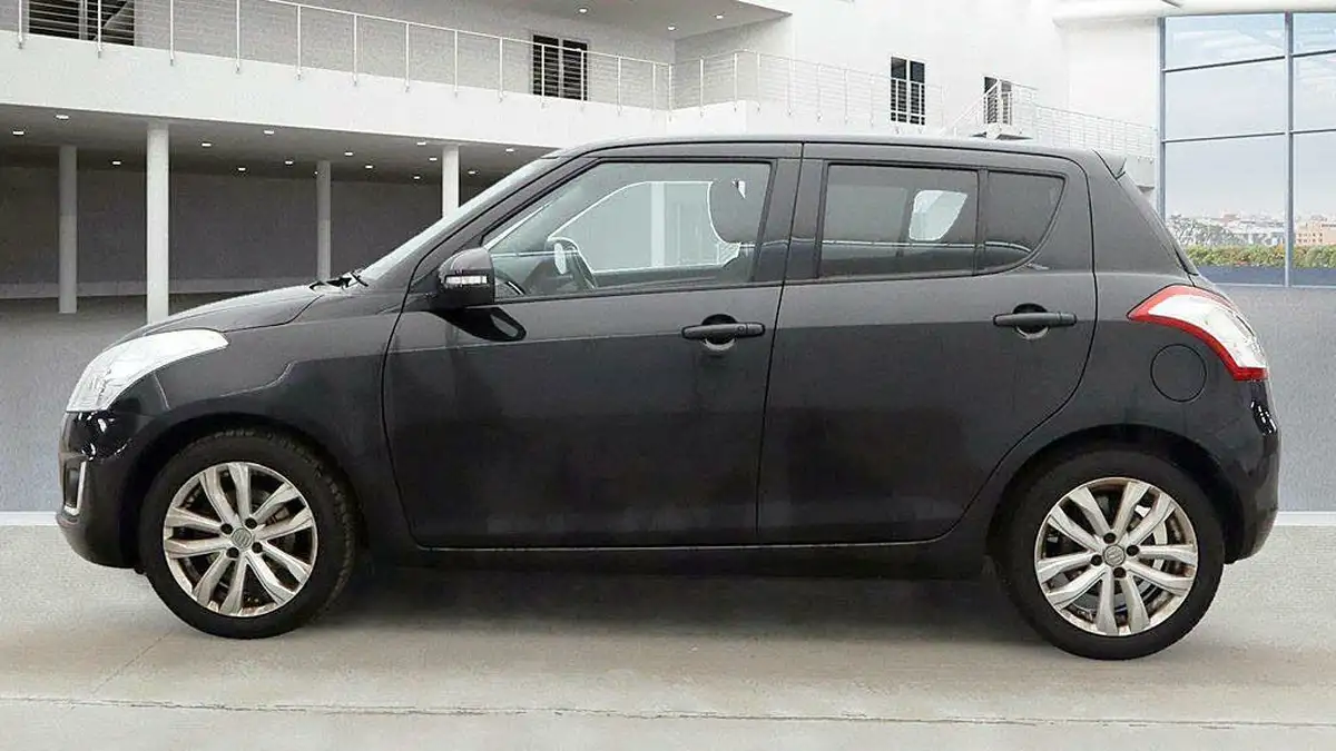 2016-suzuki-swift-12-sz4-94ps-nav-5d-at-big-3