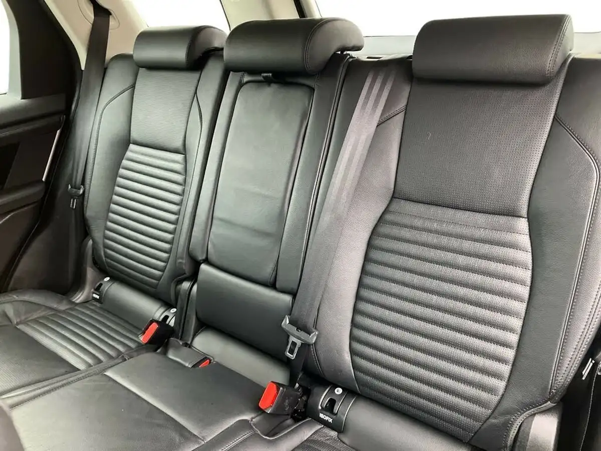 2021-land-rover-discovery-sport-20-d165-s-big-18