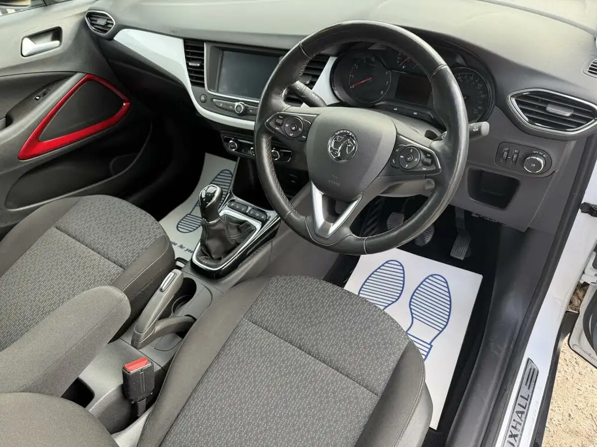 2021-vauxhall-crossland-12i-griffin-big-10