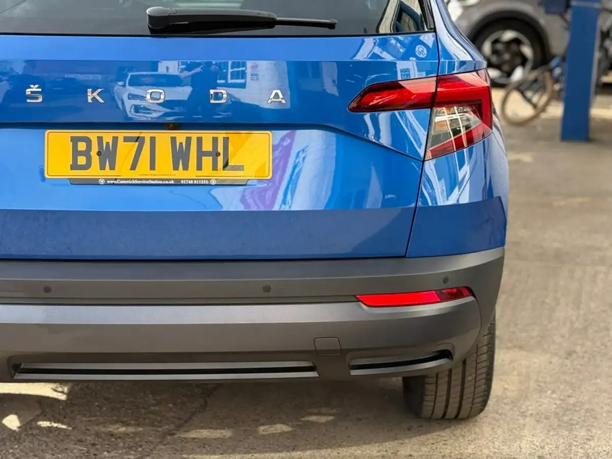 2021-skoda-karoq-15-tsi-se-l-big-30