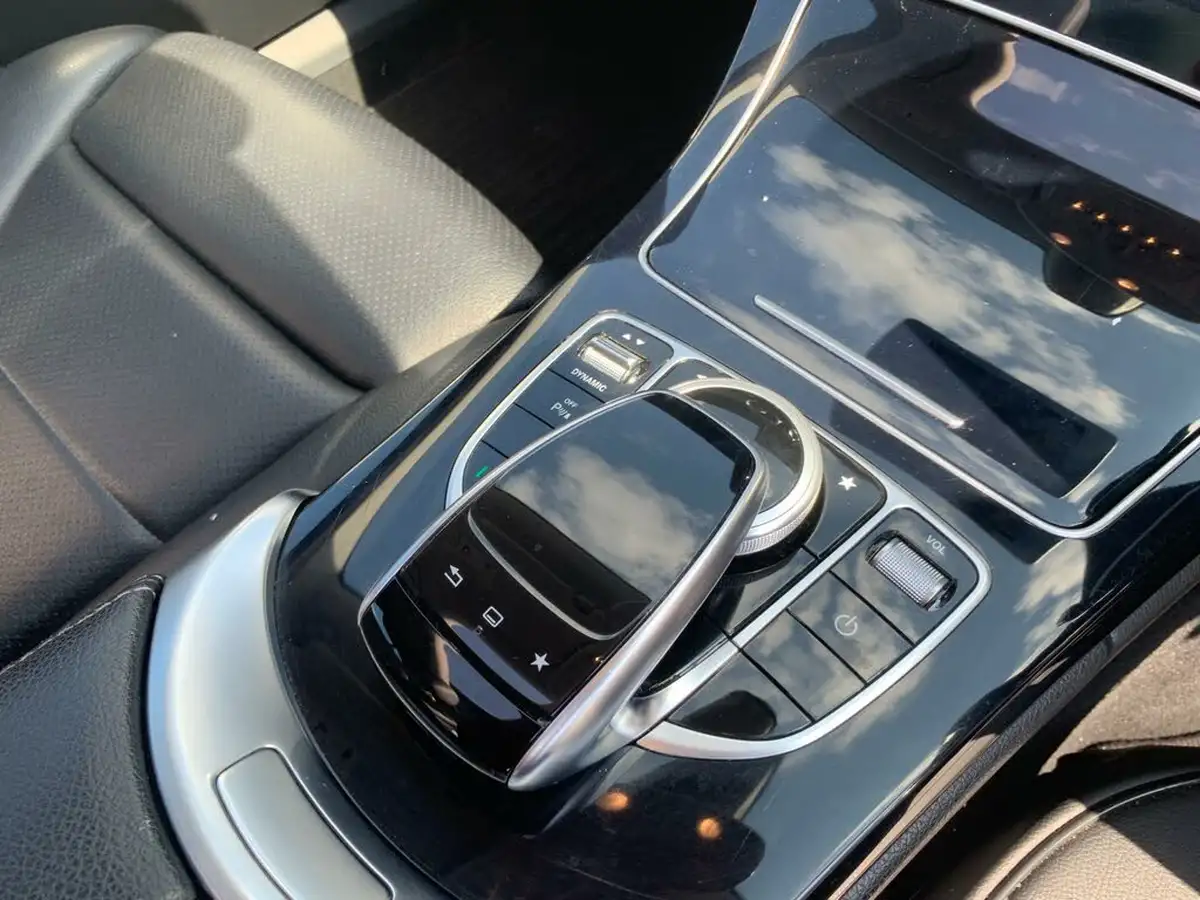 2015-mercedes-benz-c-class-21d-c220d-sport-170ps-premiumss-saloon-4d-auto-big-16