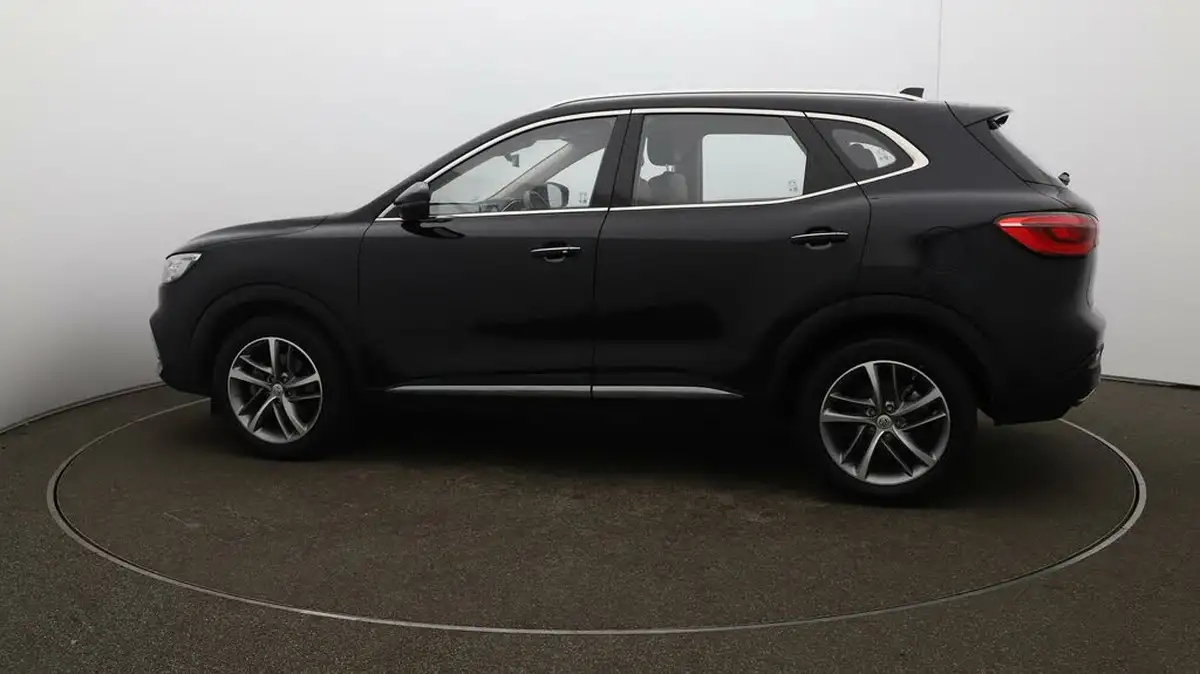 2022-mg-hs-15t-gdi-excite-162ps-big-49