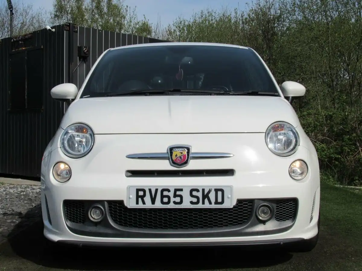 2015-abarth-500-14-tjet-595-turismo-160bhp-big-1