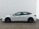 2022-tesla-model-3-e-long-range-small-3
