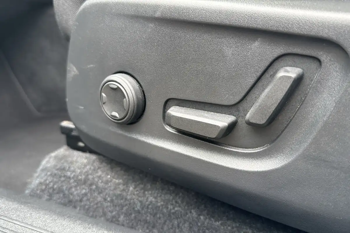 2022-volvo-c40-e-recharge-plus-228bhp-big-34