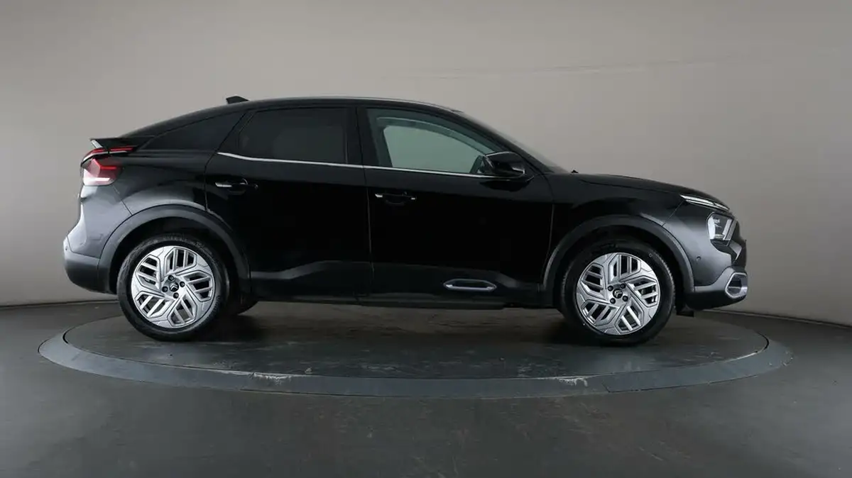 2023-citroen-c4-15bluehdi-shine-plus-big-54