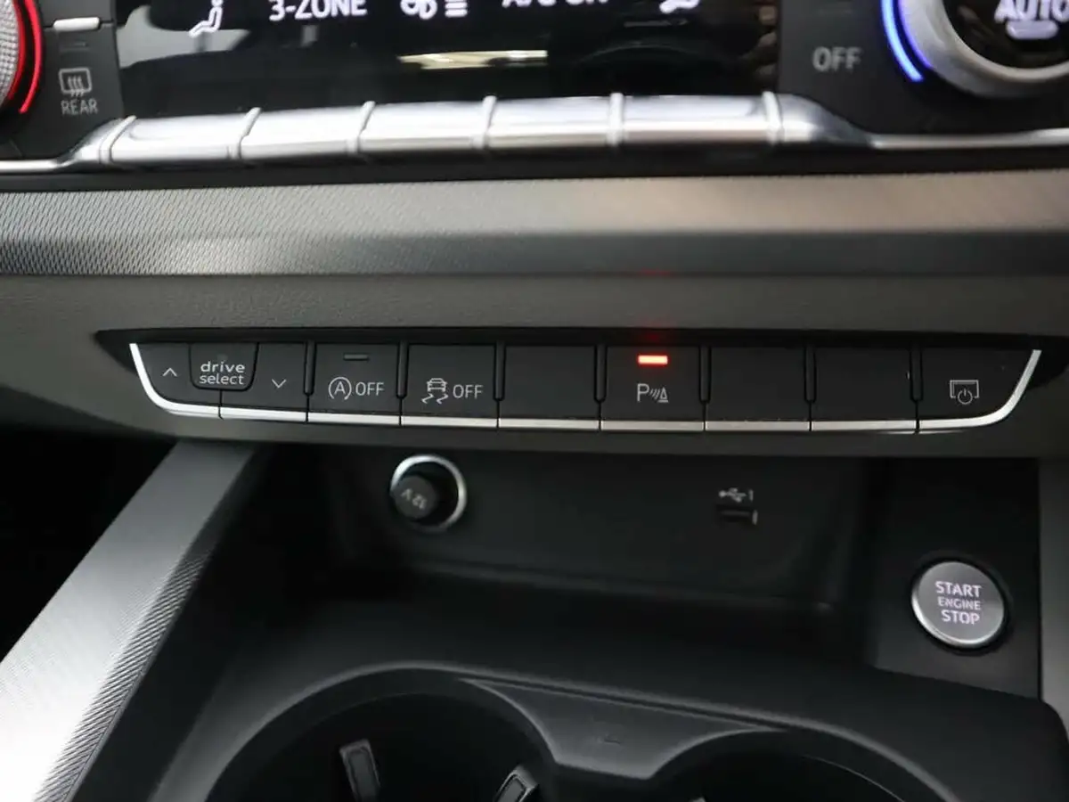 2021-audi-a4-avant-20-35-tdi-technik-big-18