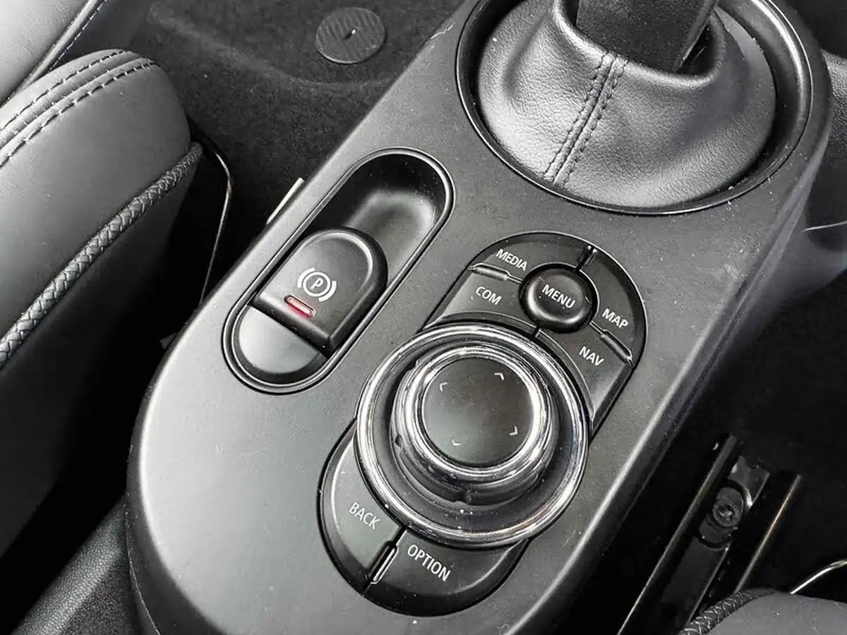 2021-mini-cooper-e-cooper-s-3-big-26