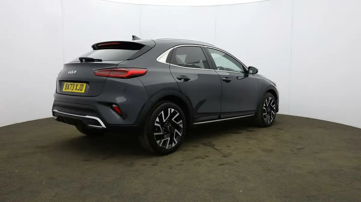 2023-kia-xceed-15-t-gdi-3-158bhp-big-55