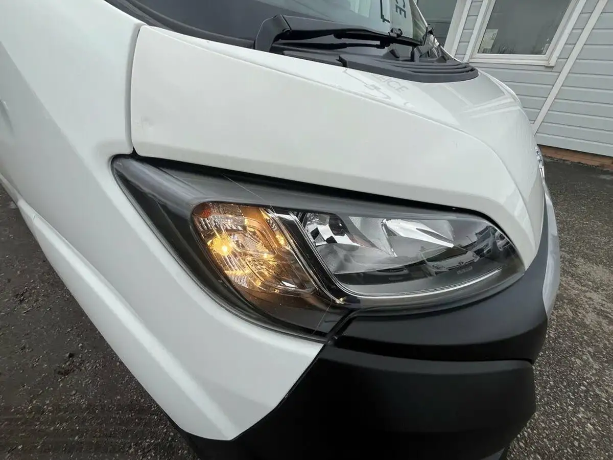 2019-peugeot-boxer-20-bluehdi-professional-335-l3-h2-big-37