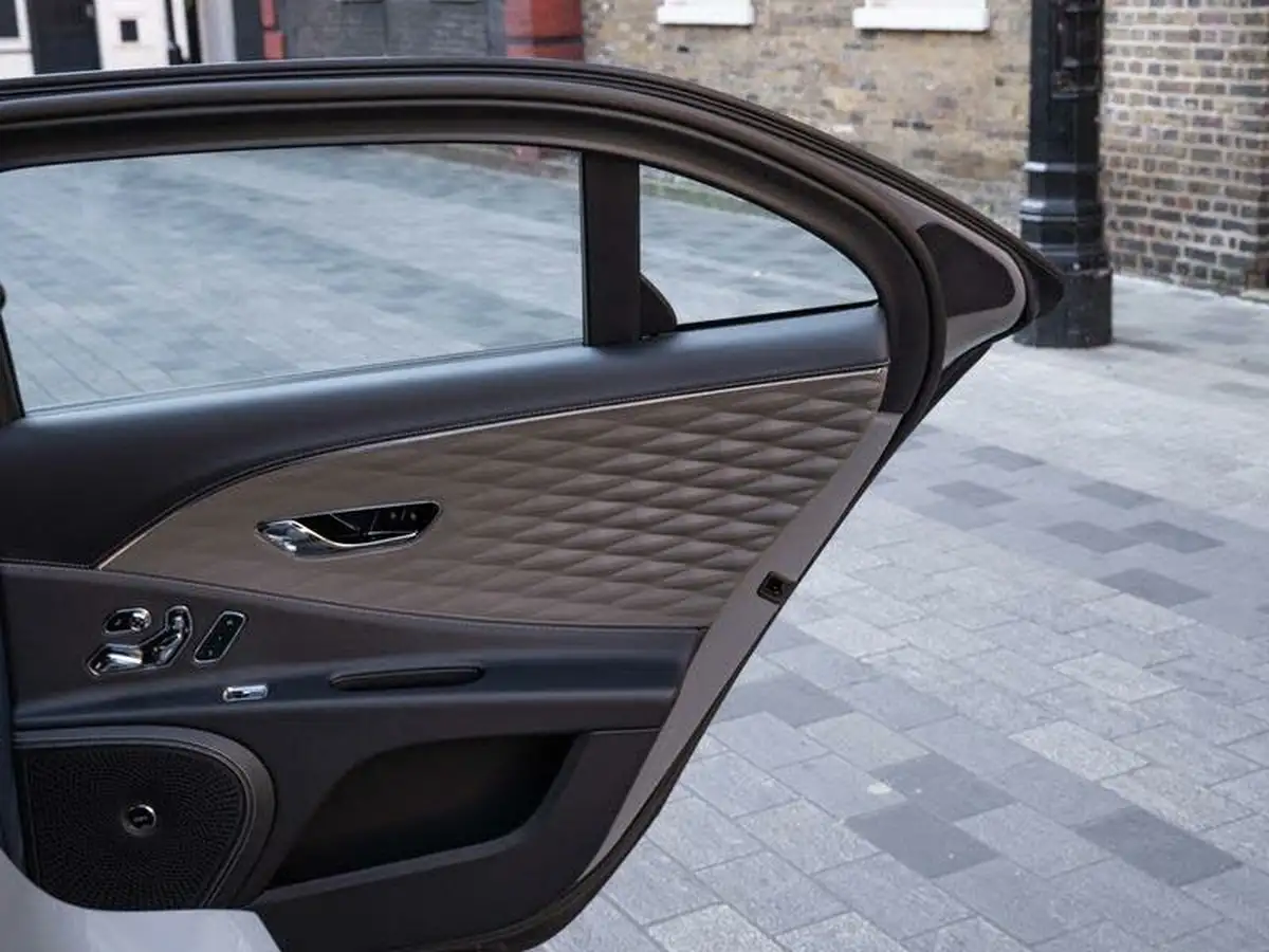 2024-bentley-flying-spur-29-hybrid-big-64