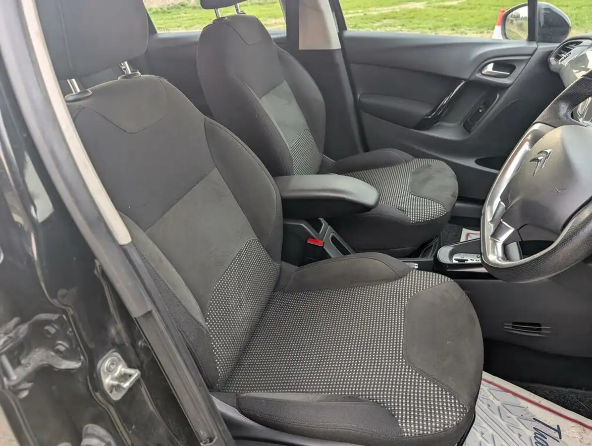 2013-citroen-c3-16-exclusive-auto-big-8