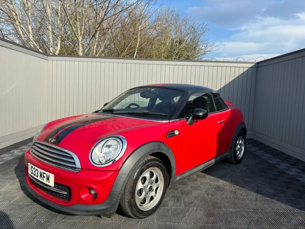 2013-mini-coupe-16-cooper-big-0