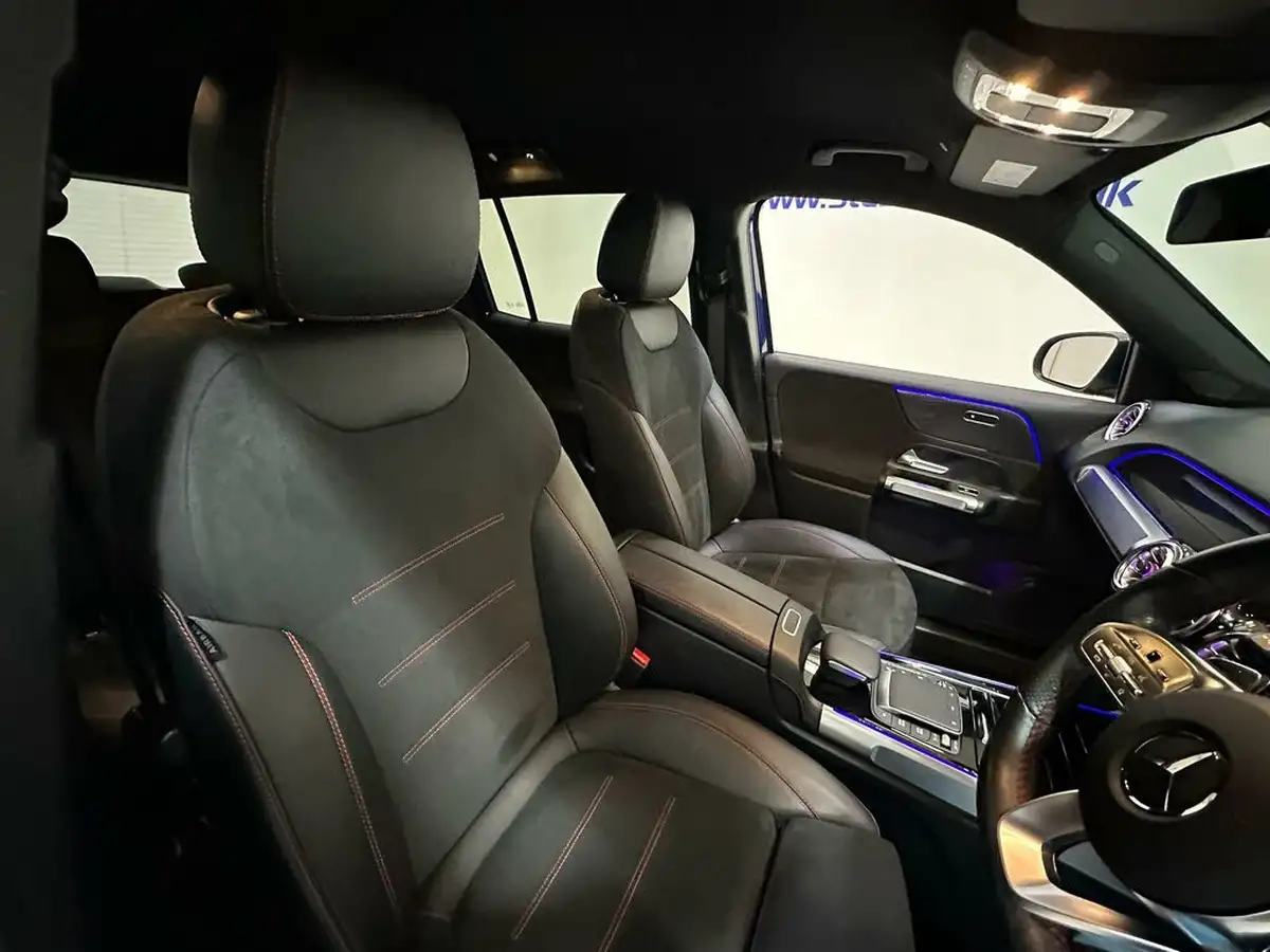 2022-mercedes-benz-glb-class-13-glb200-amg-line-premium-7g-tronic-big-19