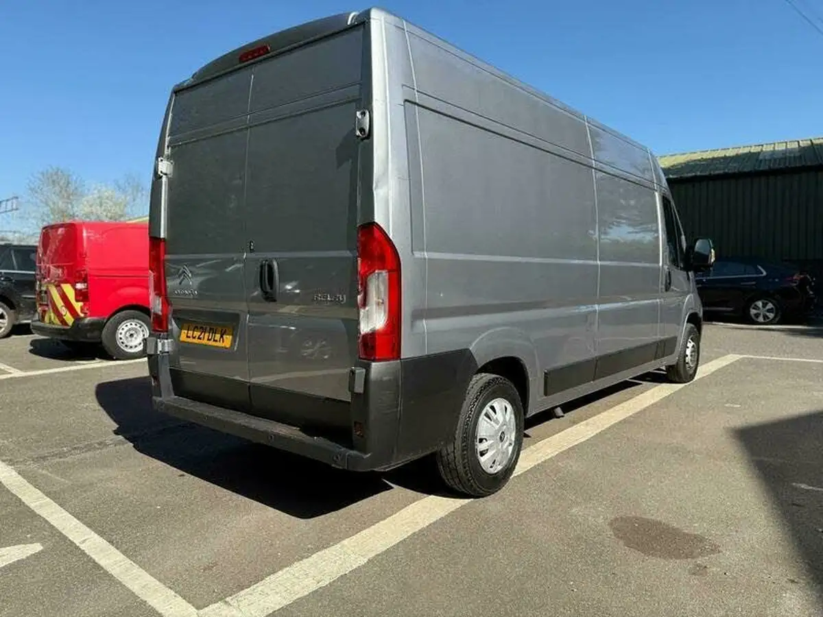 2021-citroen-relay-22bluehdi-35-l3h2-enterprise-140eu6dtss-panel-big-13