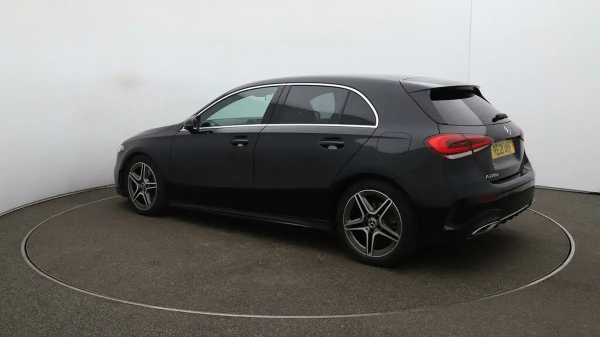 2021-mercedes-benz-a-class-20d-a220d-amg-line-executive-hatchback-5d-big-27