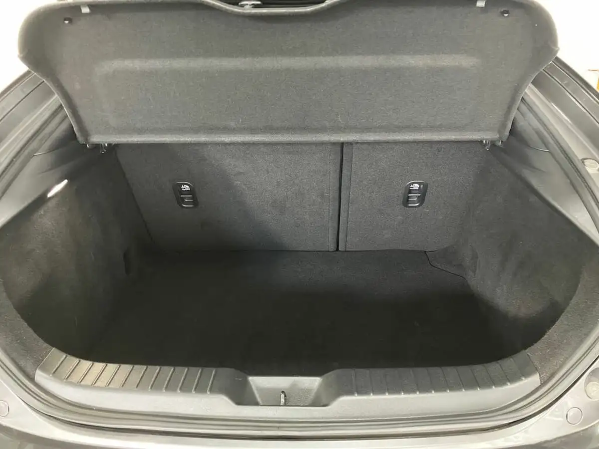 2022-mazda-mazda3-20-gt-sport-tech-122ps-hatchback-5d-big-22