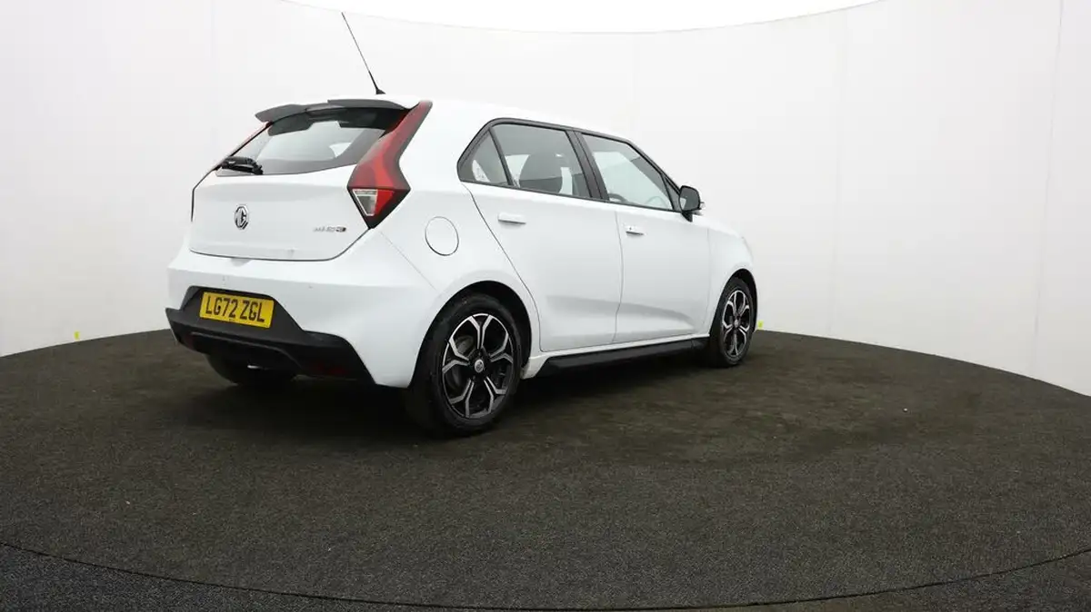 2022-mg-mg3-15-vti-tech-exclusive-nav-big-78