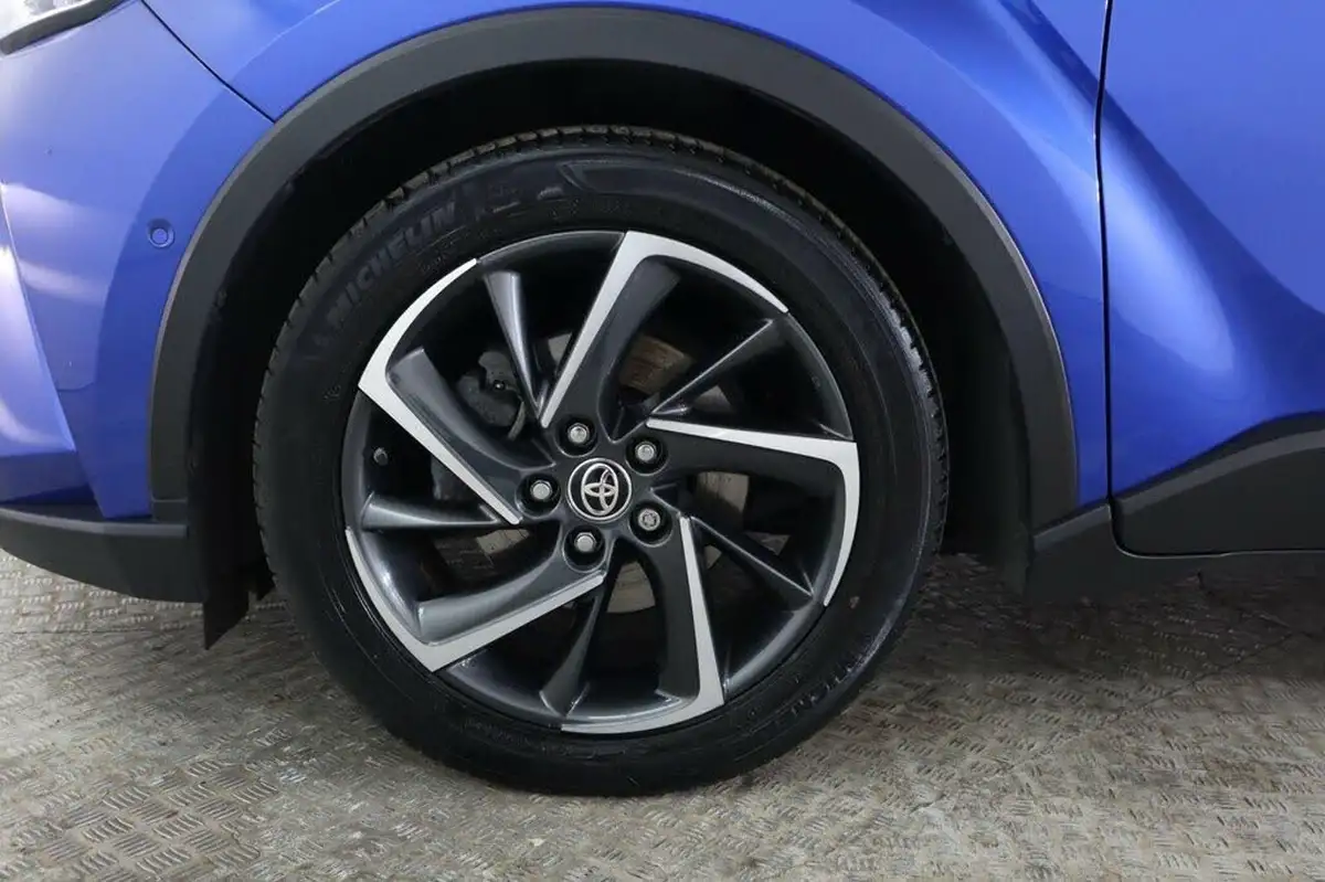 2020-toyota-c-hr-18-vvt-i-dynamic-big-28