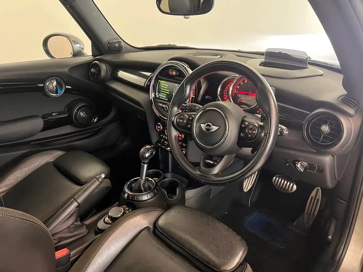2017-mini-cooper-20-cooper-jcw-sport-auto-big-27