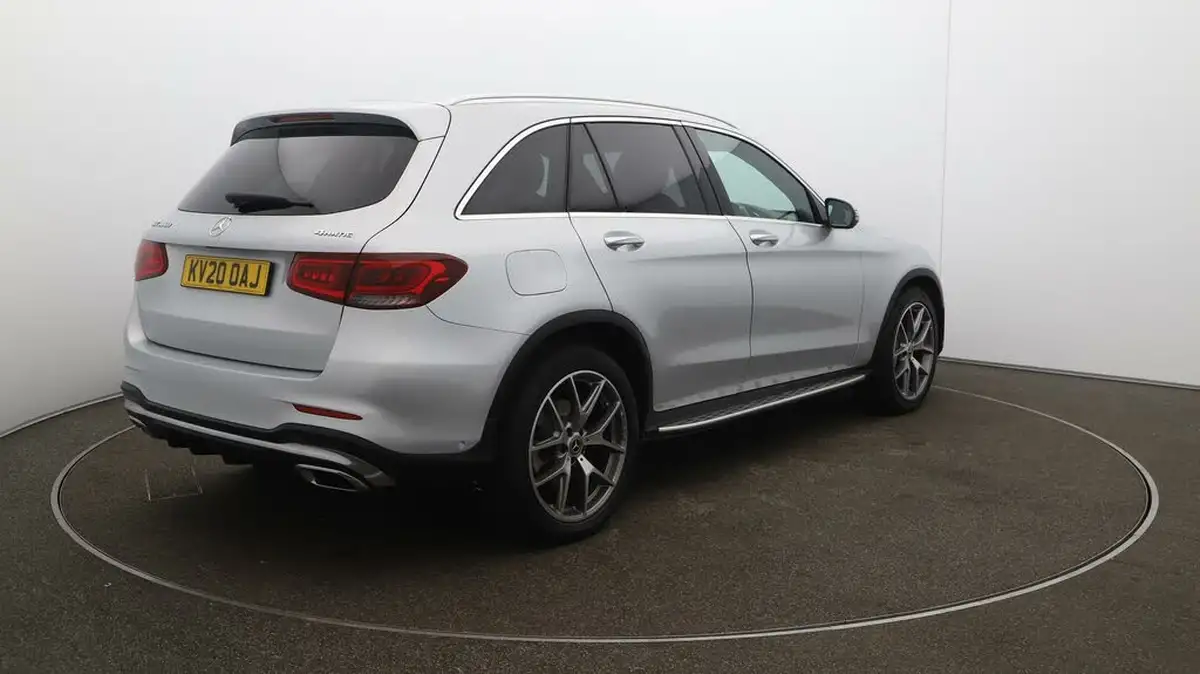 2020-mercedes-benz-glc-class-20d-glc300d-amg-line-premium-plus-station-wagon-5d-big-48