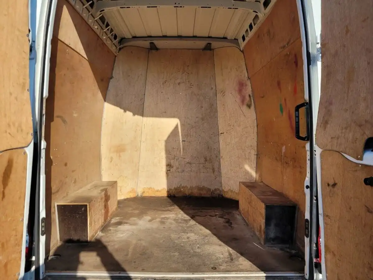 2017-iveco-daily-s-class-23td-35s12v-3520-h1-business-big-10