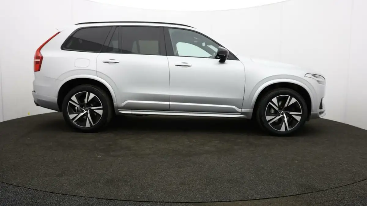 2021-volvo-xc90-20td-b5-r-design-big-31