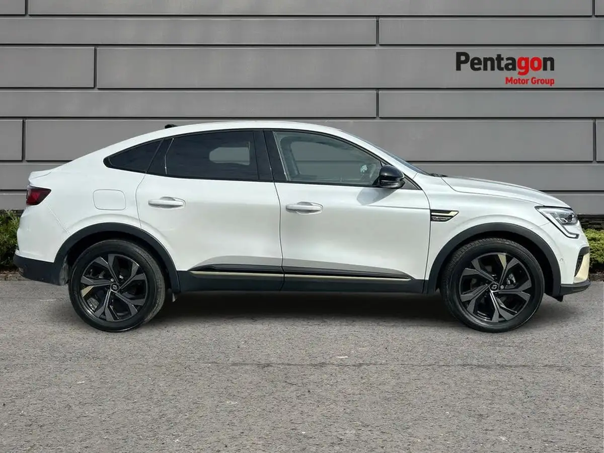 2023-renault-arkana-16-e-tech-engineered-big-12