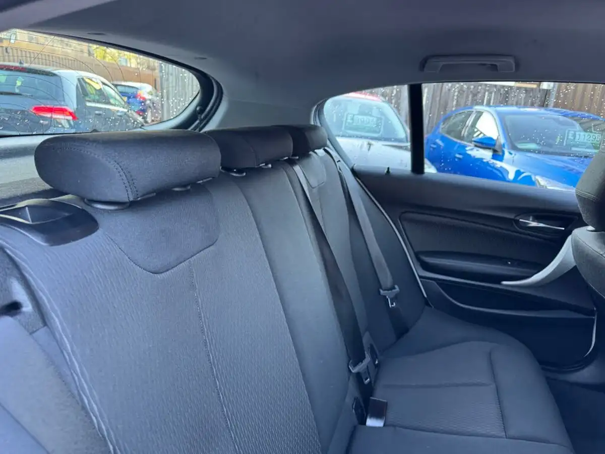 2018-bmw-1-series-15td-116d-se-business-5d-big-25