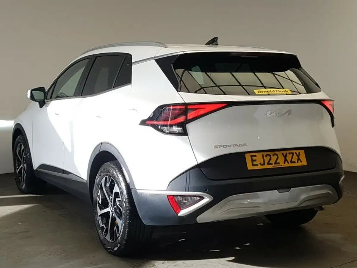 2022-kia-sportage-16-t-gdi-3-148bhp-1598cc-big-1