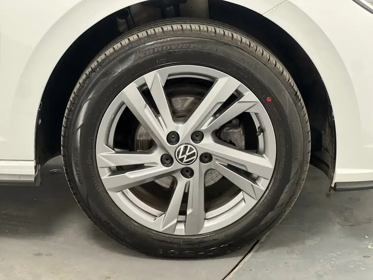 2022-volkswagen-polo-10-tsi-r-line-95ps-dsg-big-21